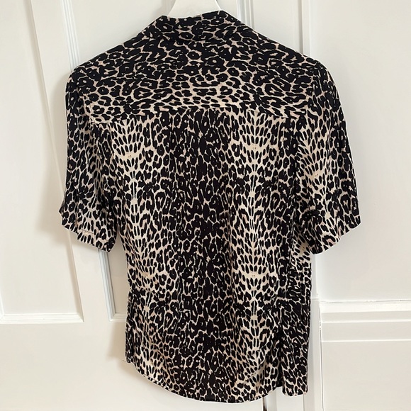 All Saints Cheetah button down tshirt. Size small - Picture 3 of 4